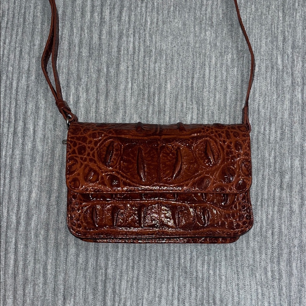Veari genuine leather crossbody purse